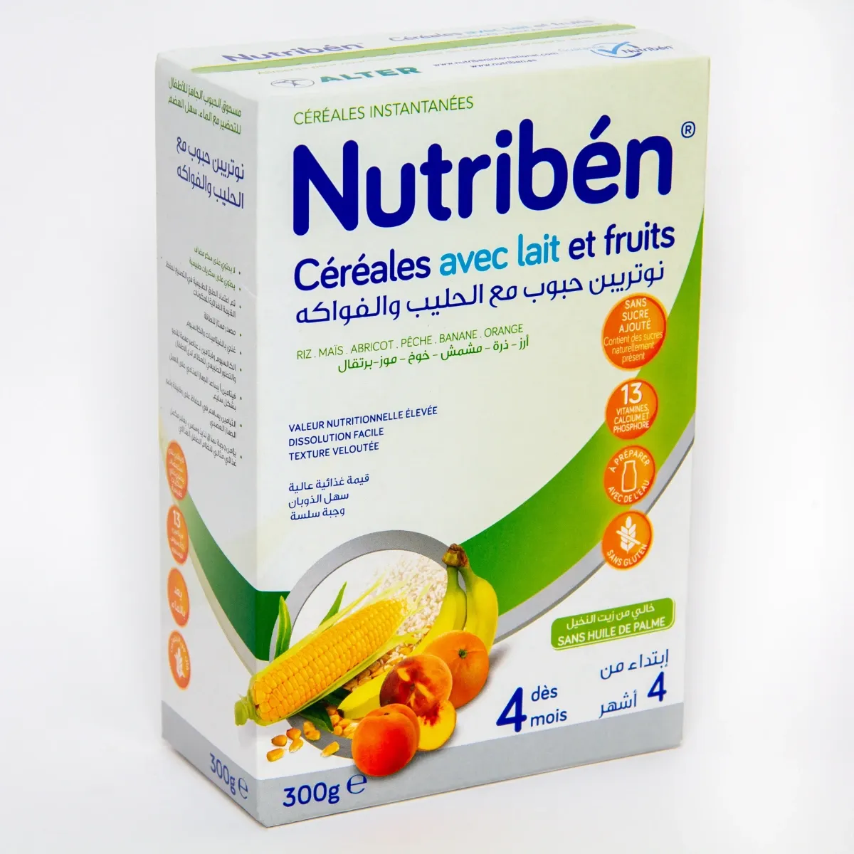 Farine de céréales avec lait et fruits pour nourissant à partir de 4 mois