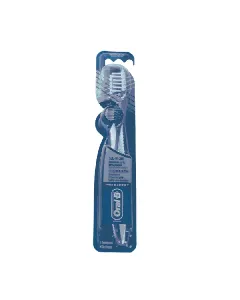 Brosse à Dents Cross Action Complete 7 M40